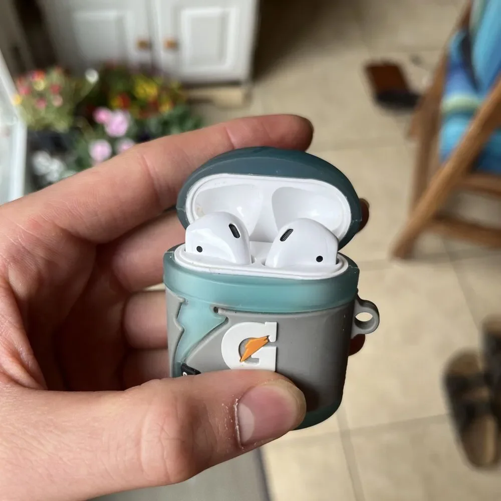 Apple AirPods 1st Generation with Apple Charger and Gatorade Case